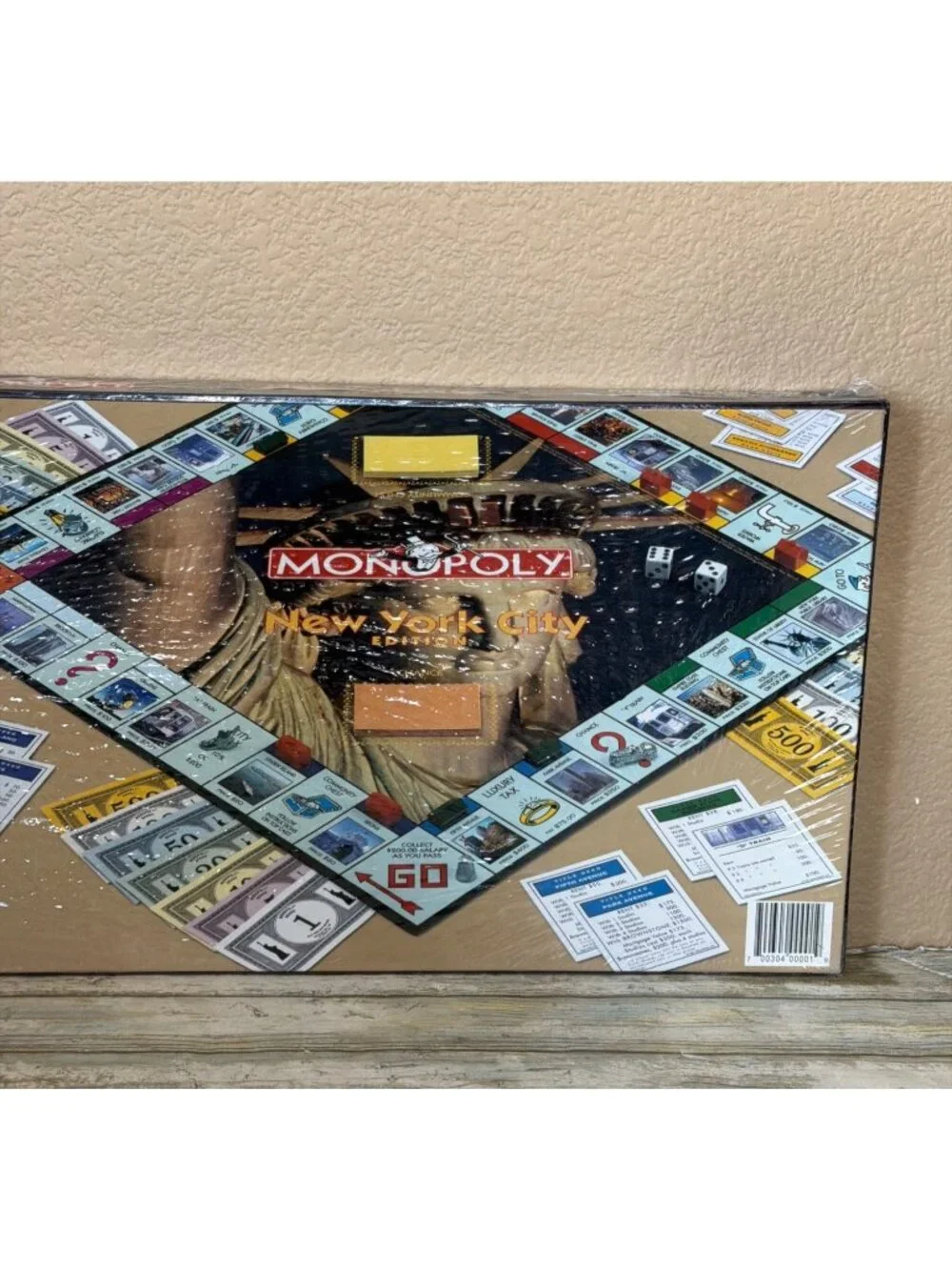 1998 Monopoly New York City Edition Board Game Statue of Liberty Box NEW Sealed